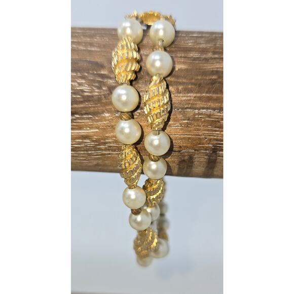Vintage Trifari Signed Gold Tone Faux Pearl Two Strand Bracelet Fashion Jewelry - Picture 1 of 13